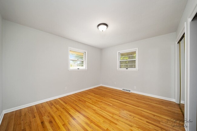 Building Photo - 4576 Pepper Dr