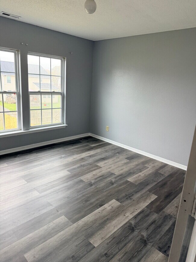 Building Photo - 667 Timeless Run