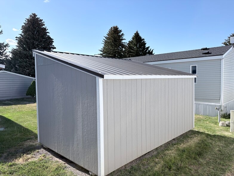 Building Photo - 4285 N Yellowstone Hwy