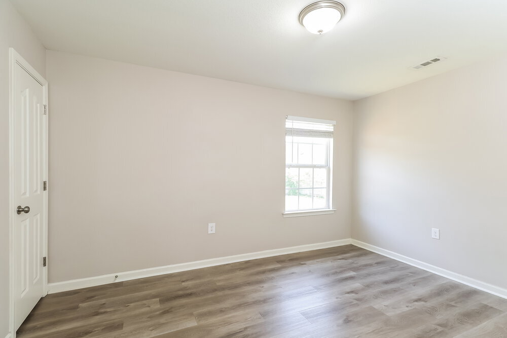 Building Photo - 4234 Grant Martin Dr