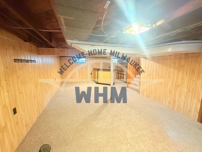 Building Photo - 1120 S 114th St