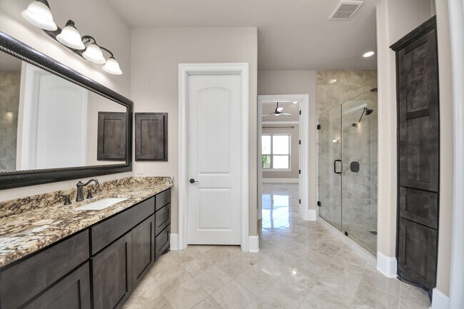 Building Photo - 25627 Fleming Lodge Ln