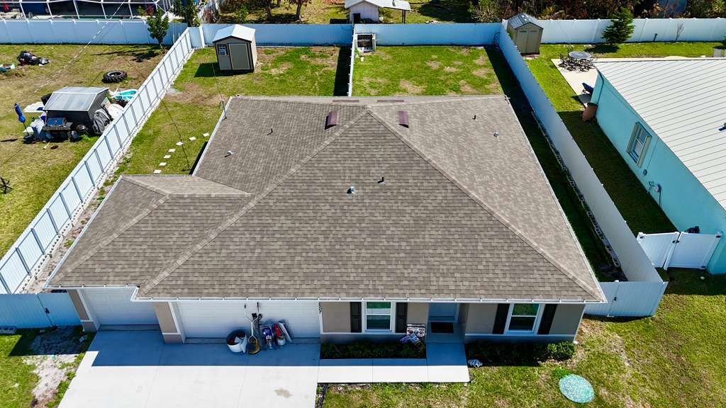 Building Photo - 2507 SE Charleston Dr