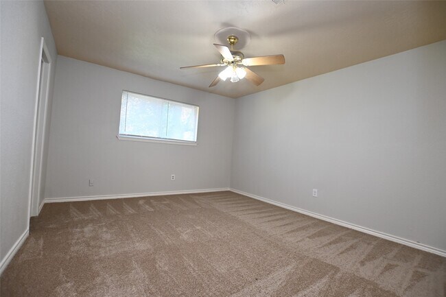 Building Photo - 4615 Fitzwater Dr