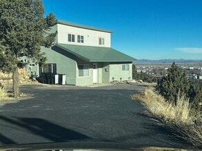 Building Photo - SAM 1718