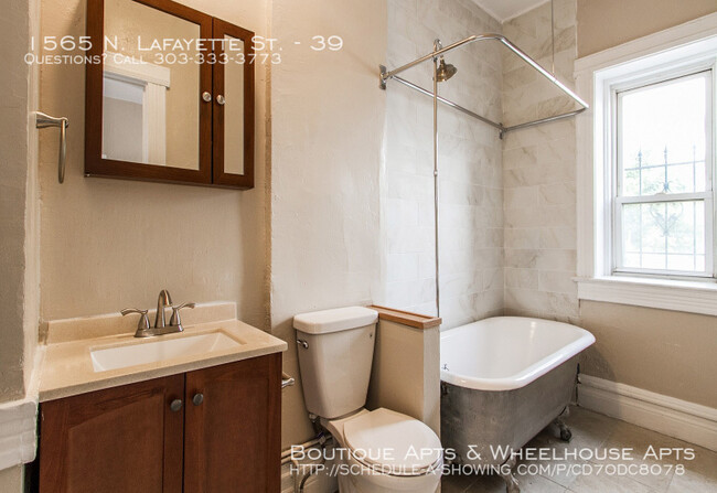 Building Photo - Boutique Apartments
