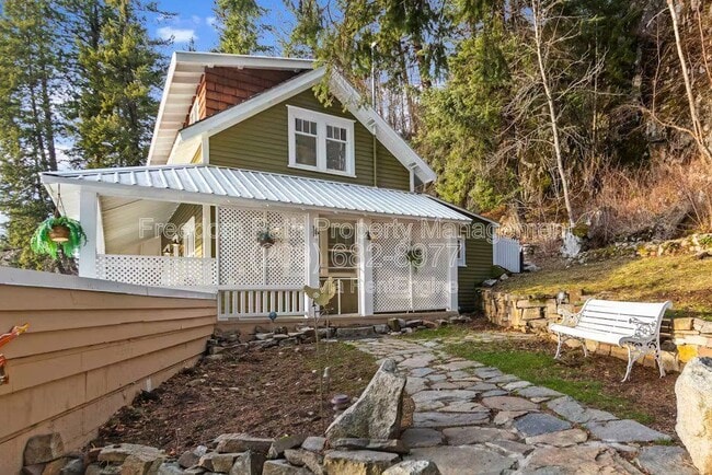 Building Photo - 43843 ID-200