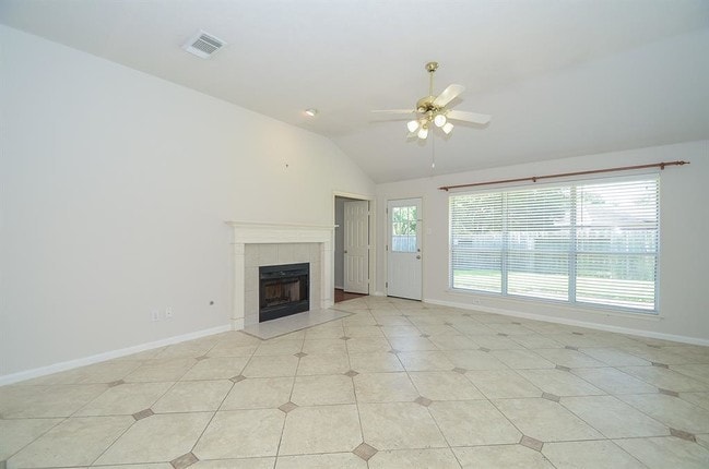 Building Photo - 23211 Colony Green Dr