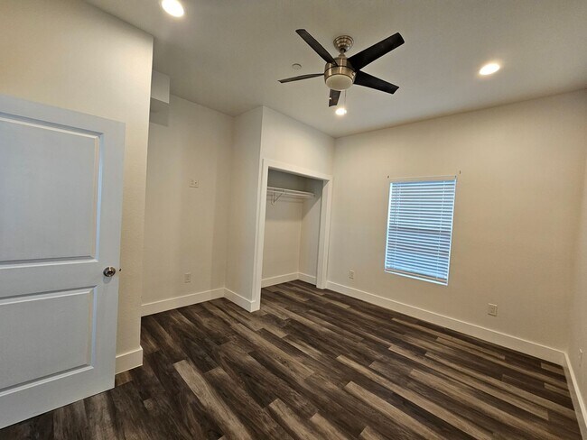 Building Photo - Sunny and Bright Newly Constructed 3-bedroom Home