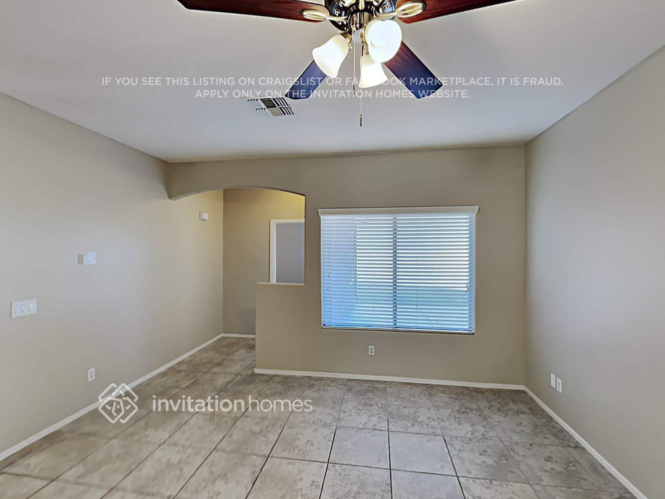 Building Photo - 33683 N Slate Creek Dr