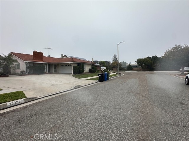 Building Photo - 13235 Palm Pl