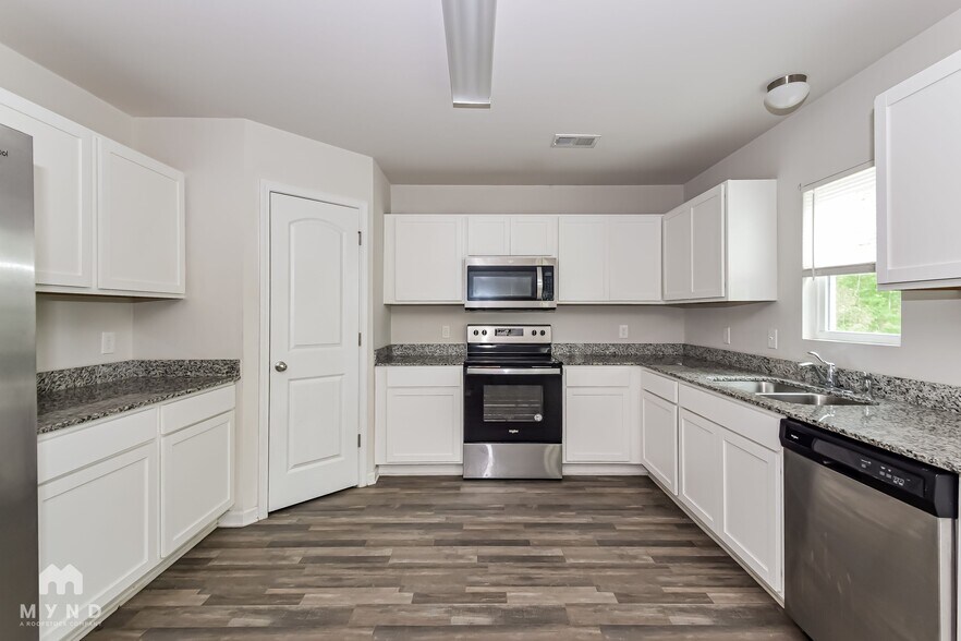 Building Photo - 238 Anglers Edge Dr