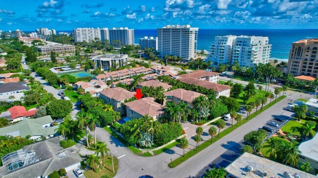 Building Photo - 921 Osceola Dr