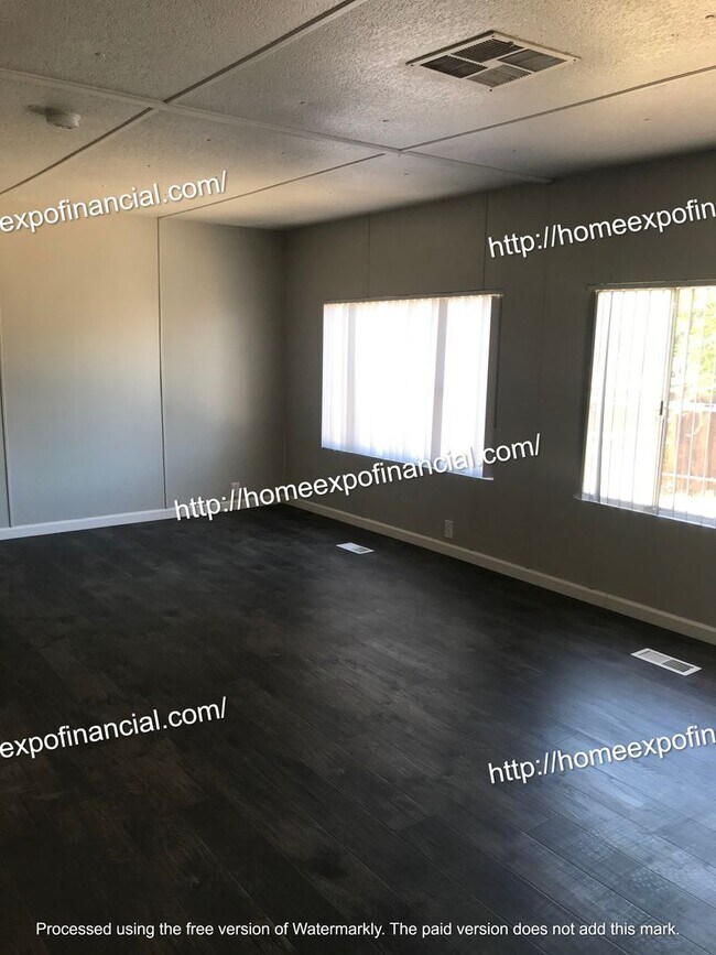 Building Photo - Nice Home For Rent