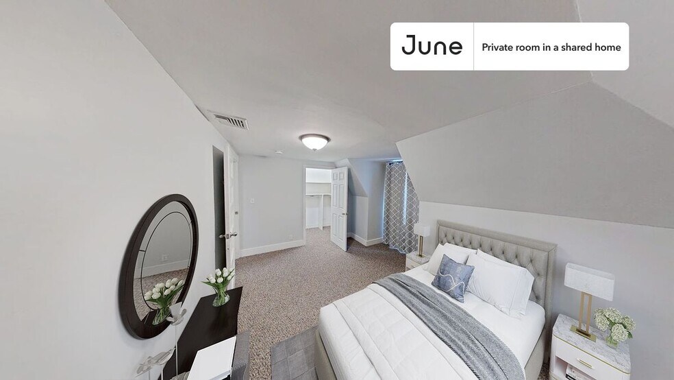 Primary Photo - Room in Shared 6 bed/2.5 bath home