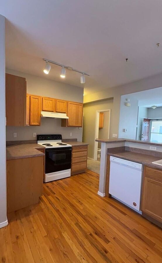 Building Photo - 2563 Malpaso Point