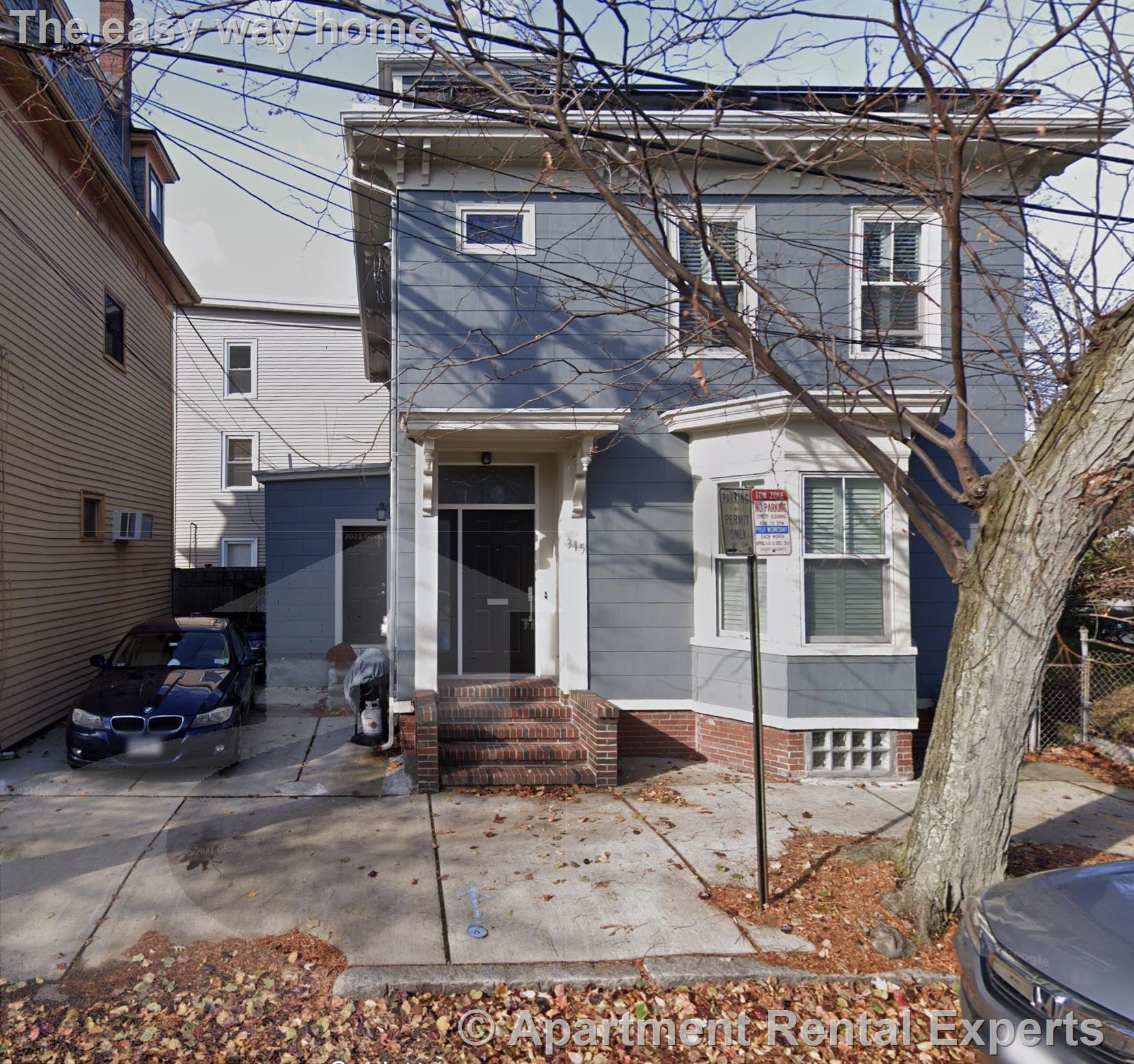 Building Photo - 315 Windsor St