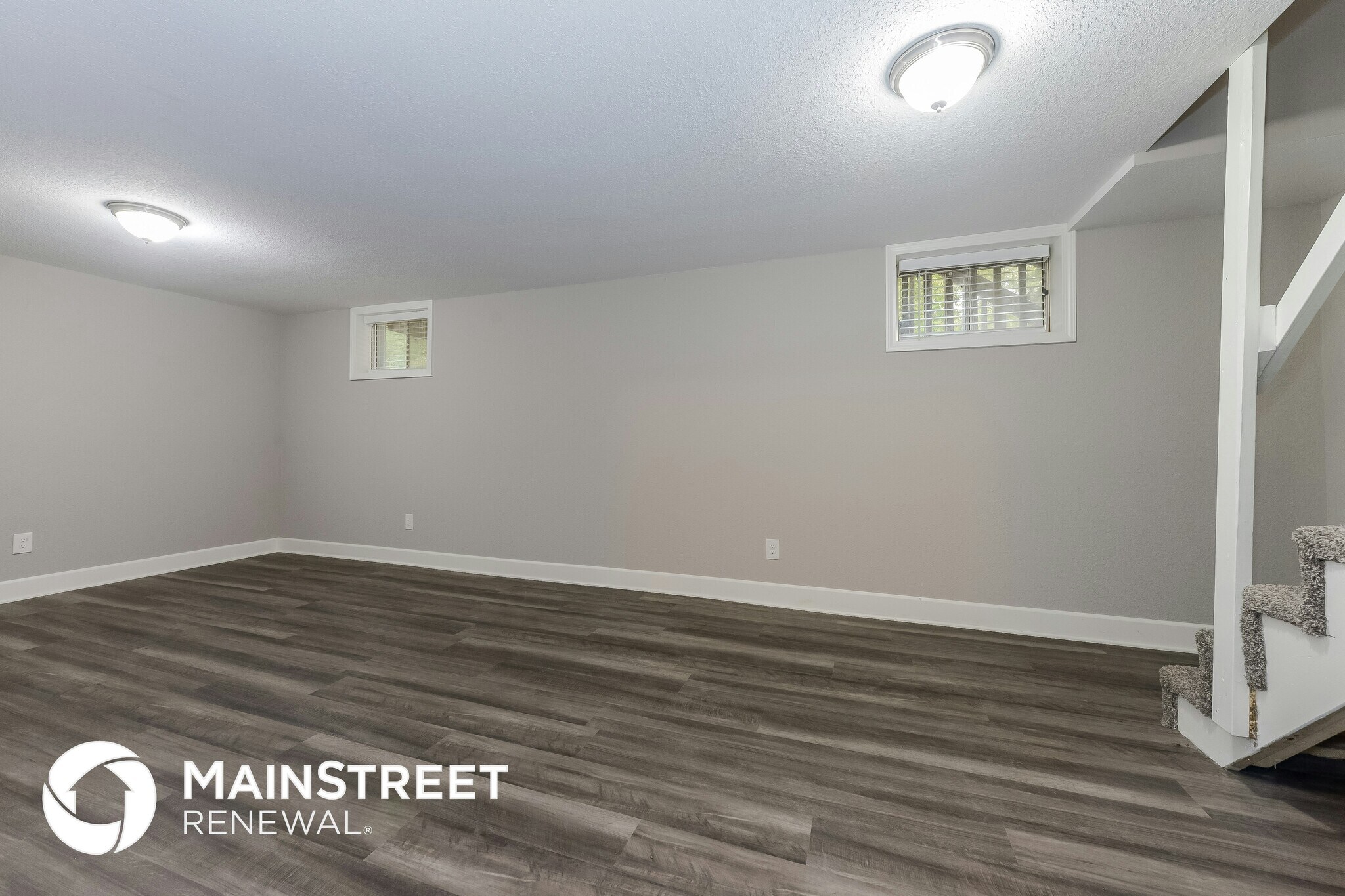 Building Photo - 501 SW Shamrock Pl