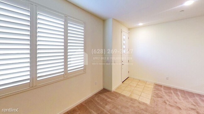 Building Photo - 3 br, 2.5 bath House - 3232 Bridgeway Drive -