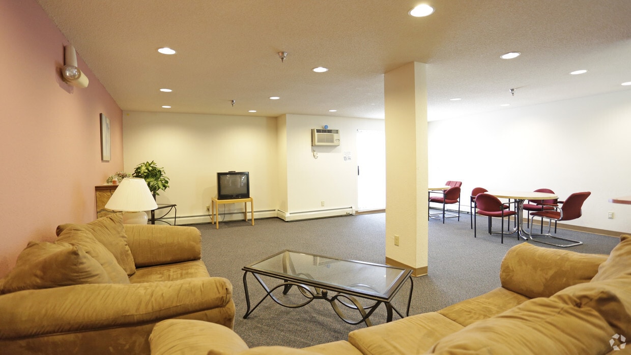 briar pond apartments oakdale mn apartment finder