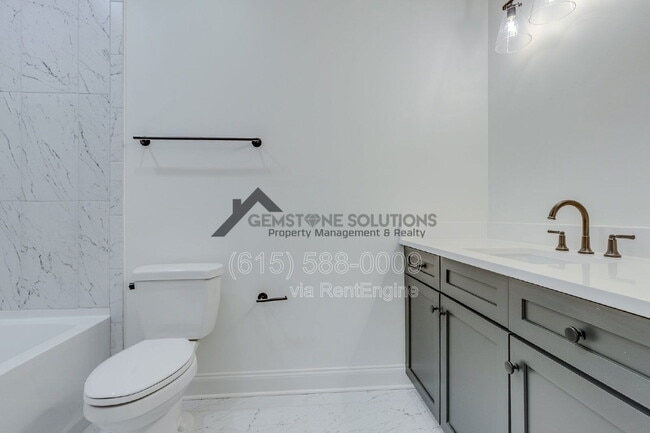 Building Photo - 1001 Championship Blvd