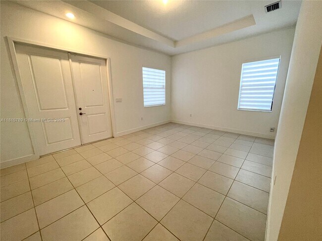 Building Photo - 4506 SW 174th Ave