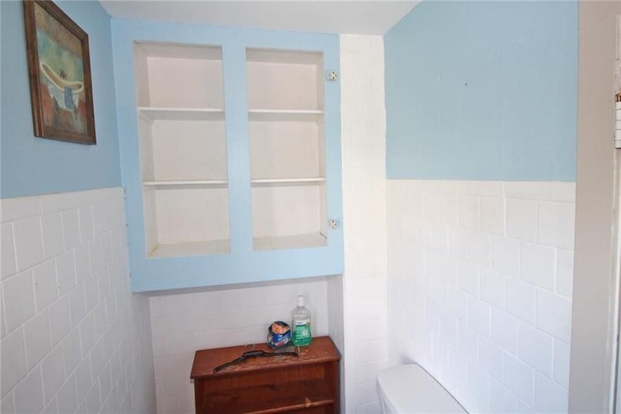 Building Photo - 32 Ann St