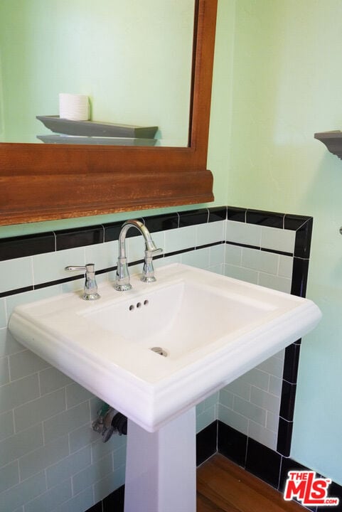 Building Photo - 8361 Blackburn Ave