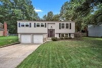 Building Photo - 572 Sycamore Dr