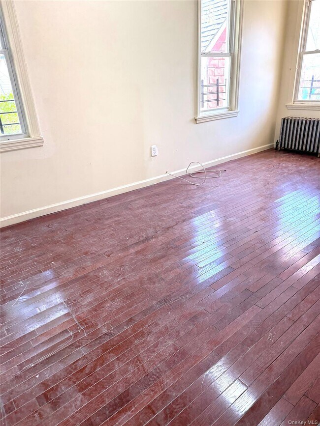 Building Photo - 145-54 107th Ave