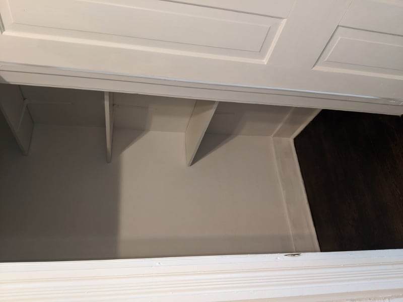 Building Photo - 721 Main St