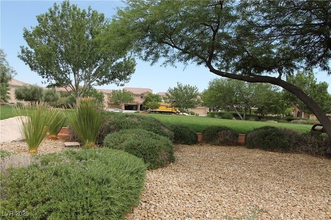 Building Photo - 9528 Victory Garden Ave