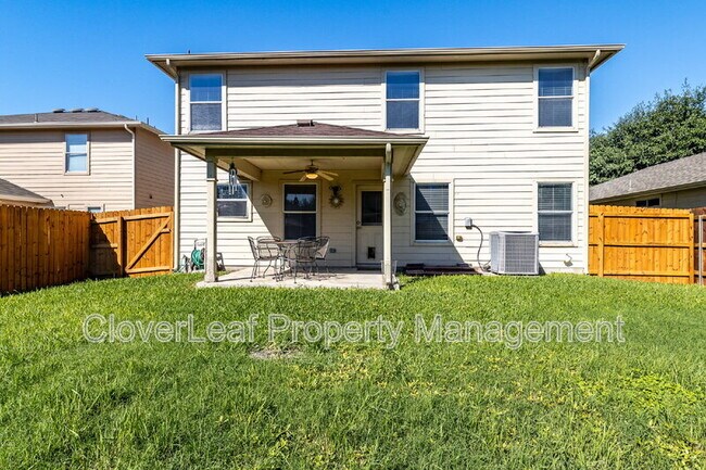Building Photo - 104 Rattlesnake Way