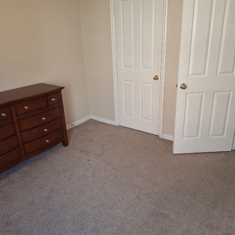 Building Photo - 4553 Jousting Ln