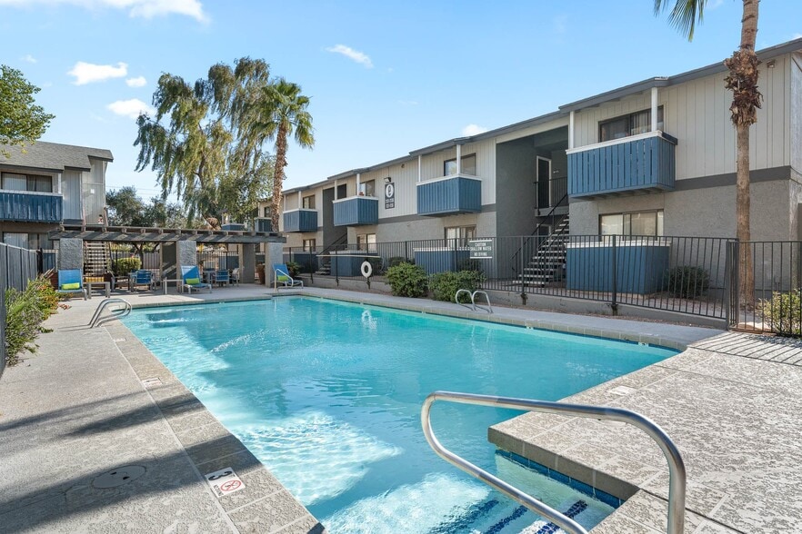 Building Photo - Monterey Village