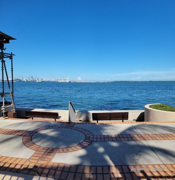 the view and boardwalk - 540 Brickell Key Dr