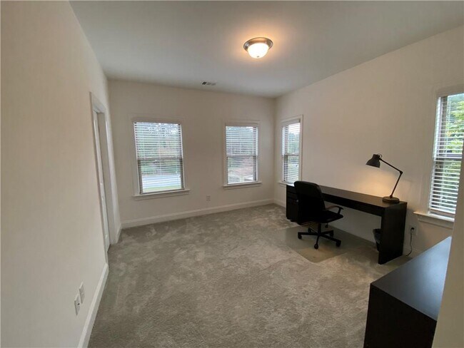 Building Photo - 2270 Mclean Chase