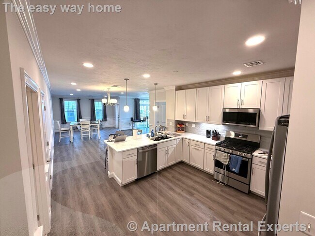 Building Photo - 320 Middlesex Ave