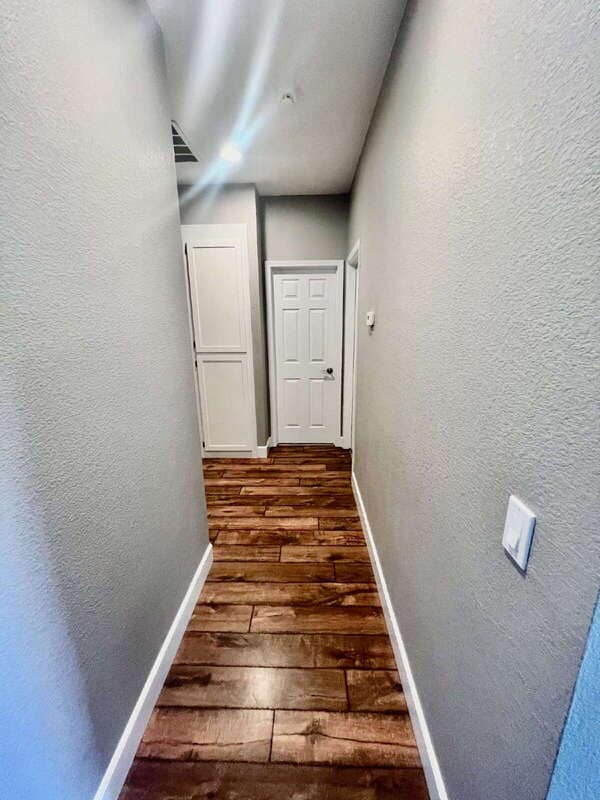 Building Photo - 1605 Paseo Flores Dr