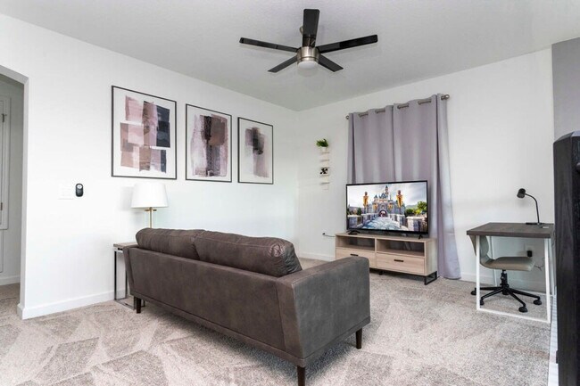 Building Photo - 4319 Scene Ln