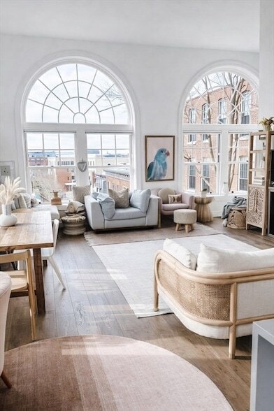 Building Photo - 217 Essex St