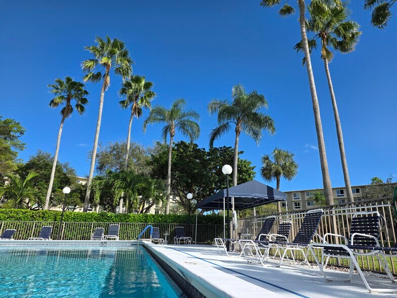 View from pool - 2222 N Cypress Bend Dr