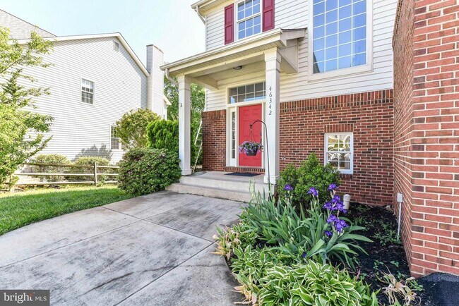 Building Photo - 46342 Summerhill Pl