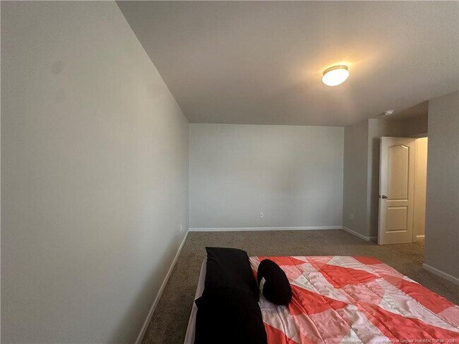 Building Photo - 910 Sapphire Stone Ln