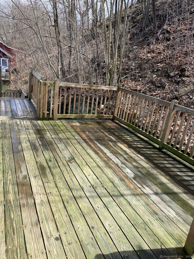 Building Photo - 21 S Division St