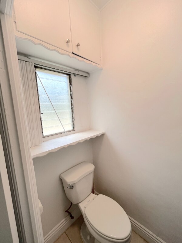 Building Photo - 227 S Gale Dr