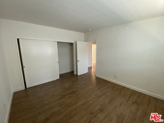 Building Photo - 3332 Helms Ave