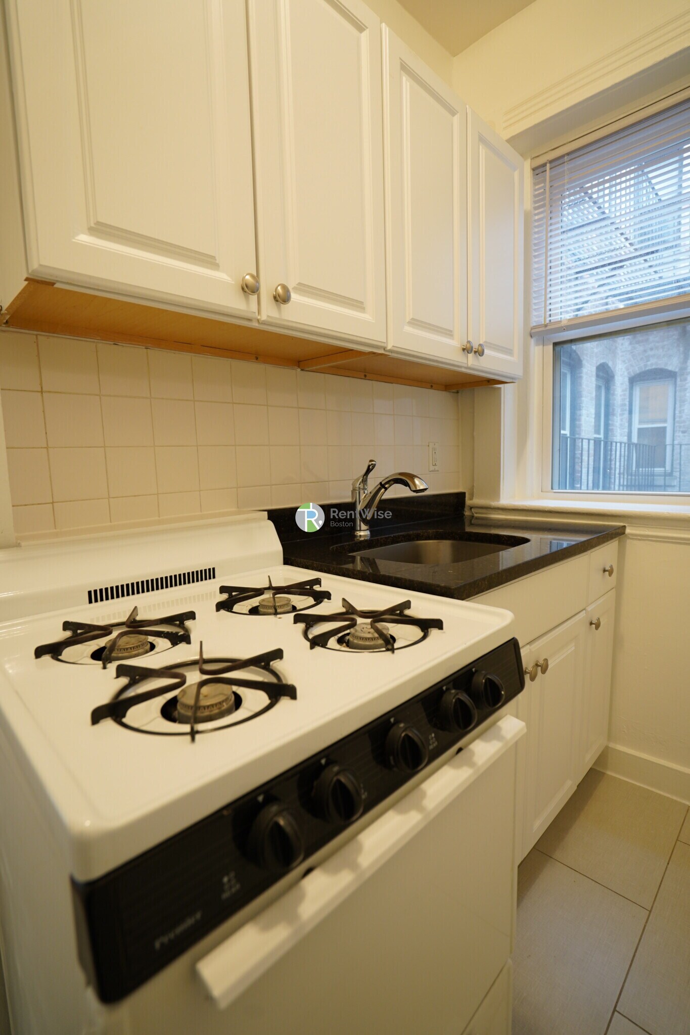 Building Photo - 1298 Commonwealth Ave