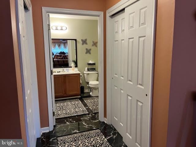 Building Photo - 305 Red Bud Ln