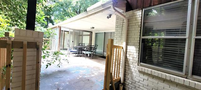 Building Photo - 204 Overhill Dr